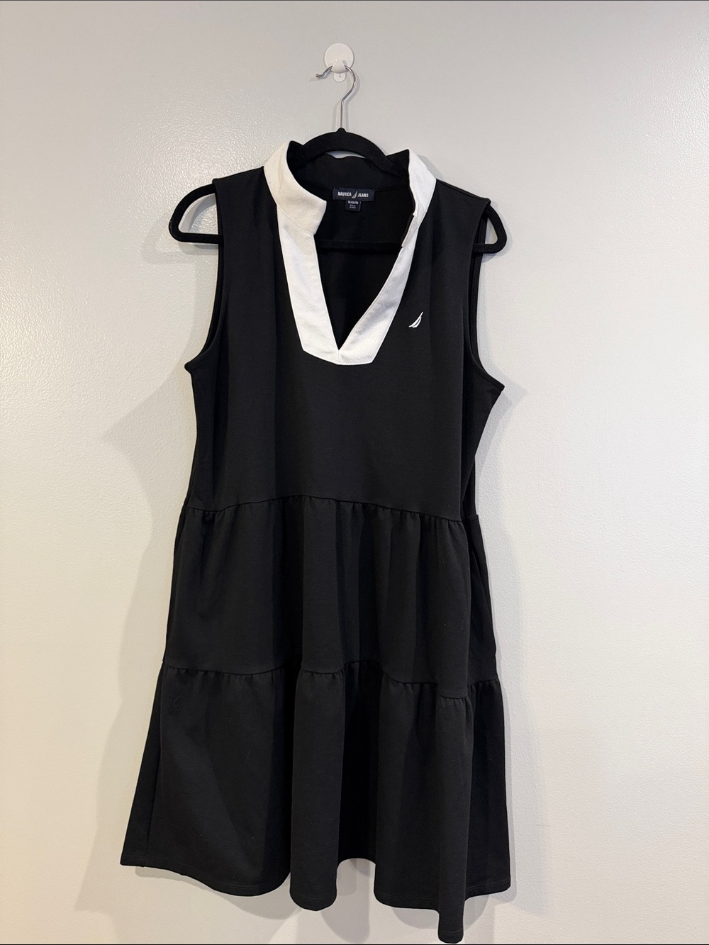 Nautica Black Sleeveless Tiered Mini Dress with White V-Collar